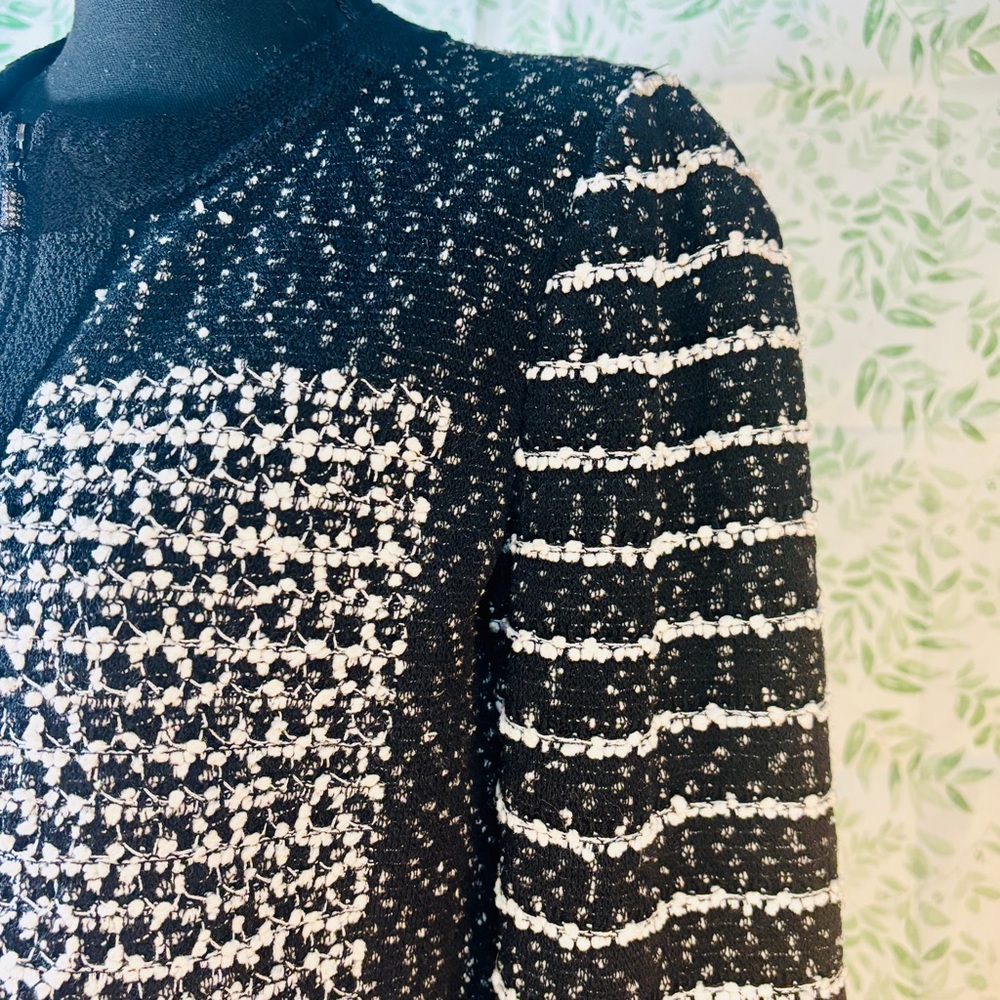 St John Couture - Black and White Textured Blazer with Stripes - Picture 4 of 10